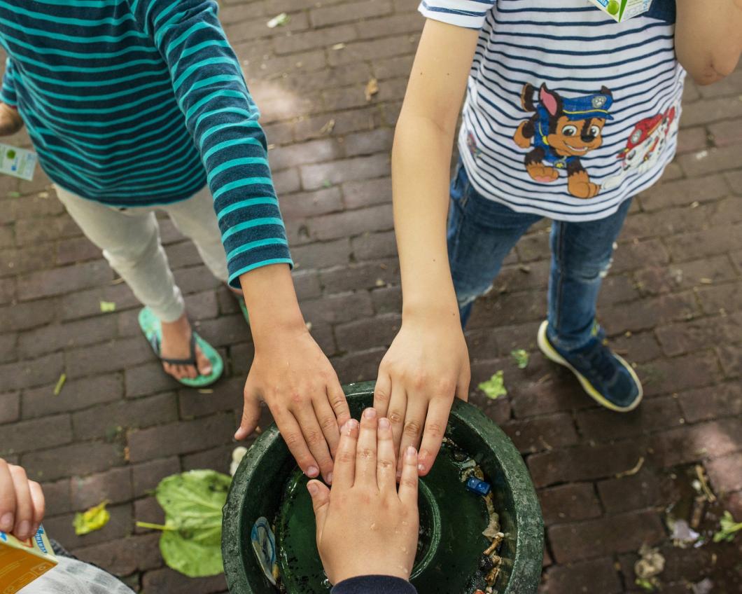 Handjes van kinderen